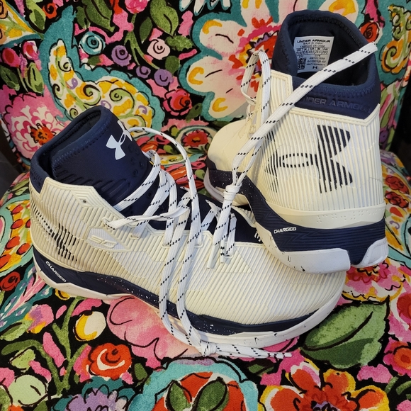 Mens Under Armour basketball shoes size 11.5 - Picture 6 of 6